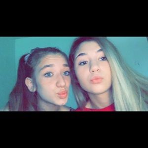 Meet your Posher, Evajean